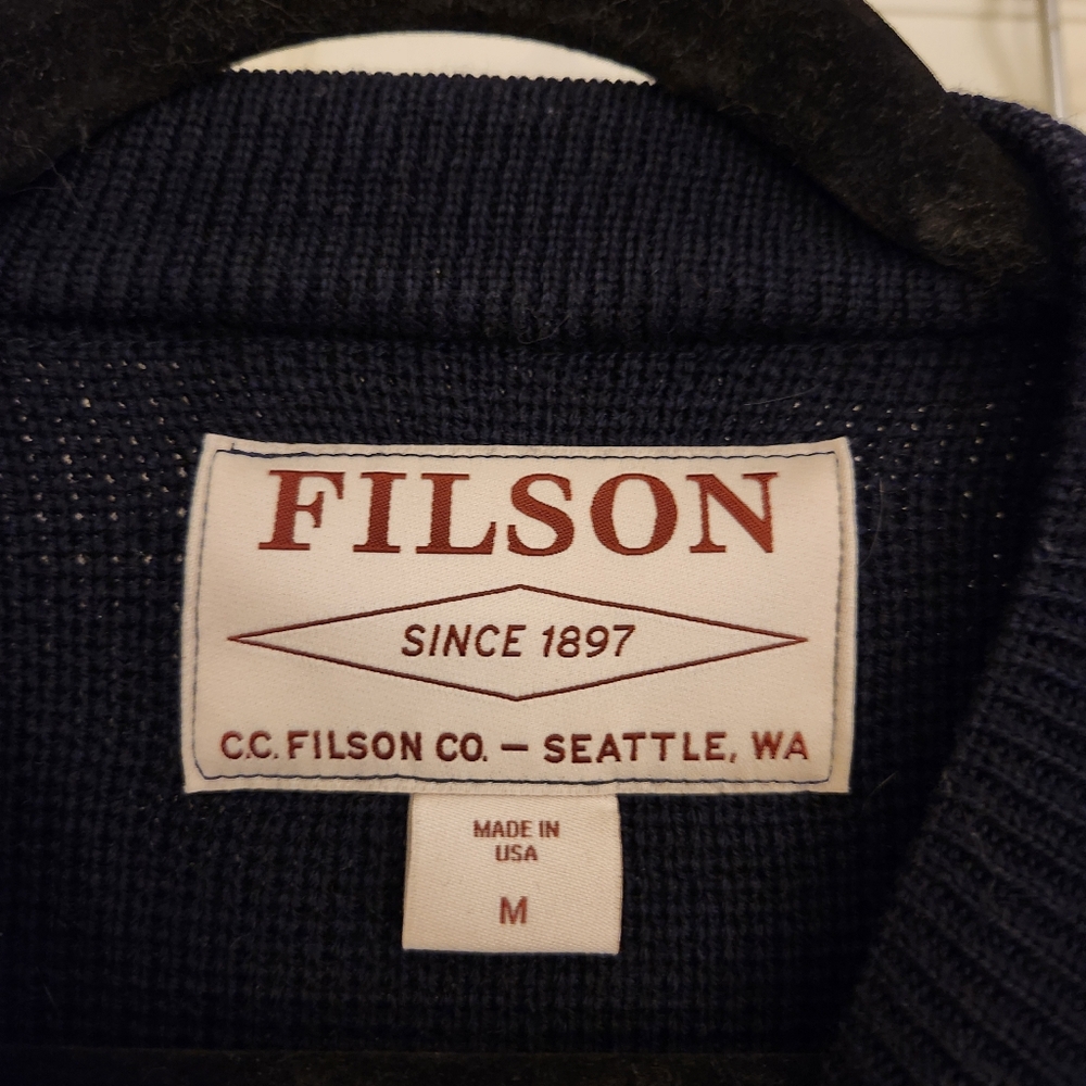 Men FILSON 100% Merino Wool Crewneck Guide Sweater Medium $550 USA